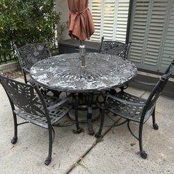 Outdoor 4 Chair Table Set (Umbrella Not Included) OBO
