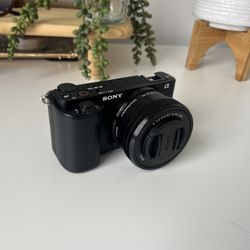 Brand New Sony Zv-E10