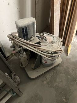 Graco Falcon 20:1 Air-Assisted Paint Sprayer