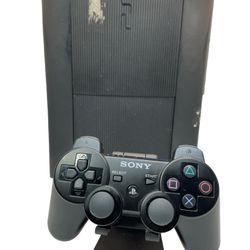 PS3 Super Slim 500gb *Missing 1 Side Panel