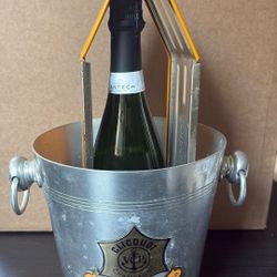 Veuve Liquor  Silver Champagne Ice Bucket and Bottle Holder 