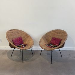 Mid Century Vintage Rattan Circle Chairs / 1960s