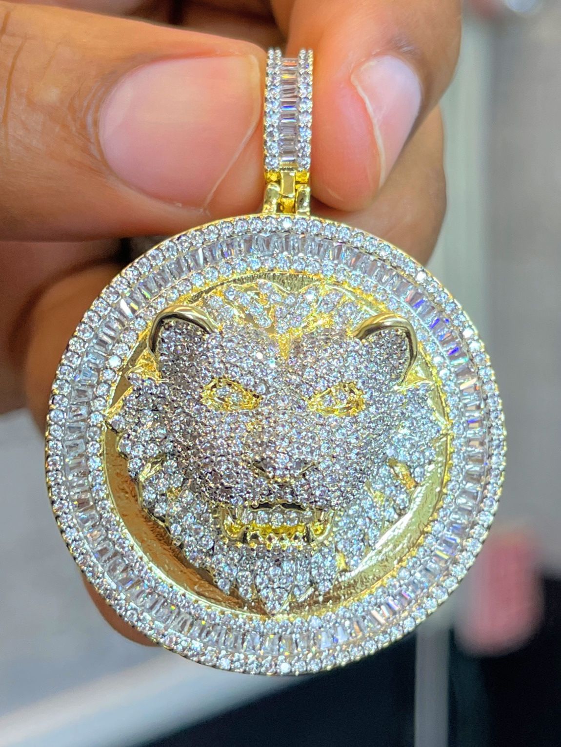 Lion Pendant,All Products : American Fashion Style Bags On Sale