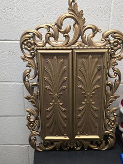 MCM Sarah Coventry Jewelry Armoire Hollywood Regency Gold Red Dart VTG Syroco