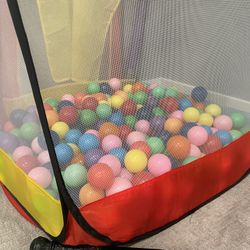 Ball pit Balls
