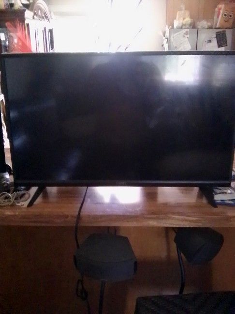 32 Vizio Smart TV