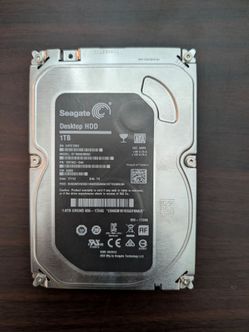 Seagate Desktop HDD 1TB (1000GB) 3.5" SATA Internal Hard Drive - ST1000DM003