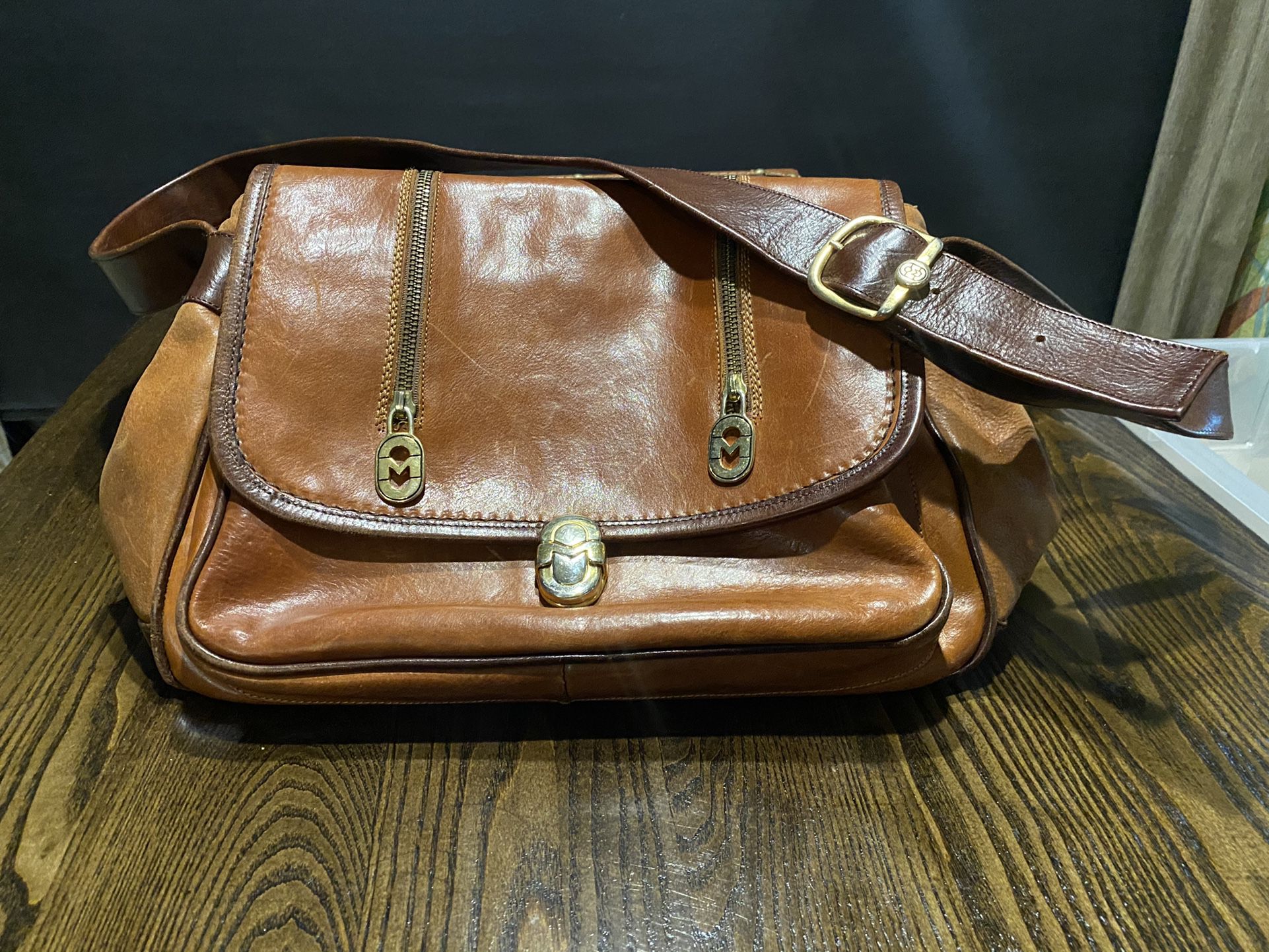Marino Orlandi Leather Crossbody Bag