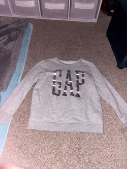 Gap sweatshirt