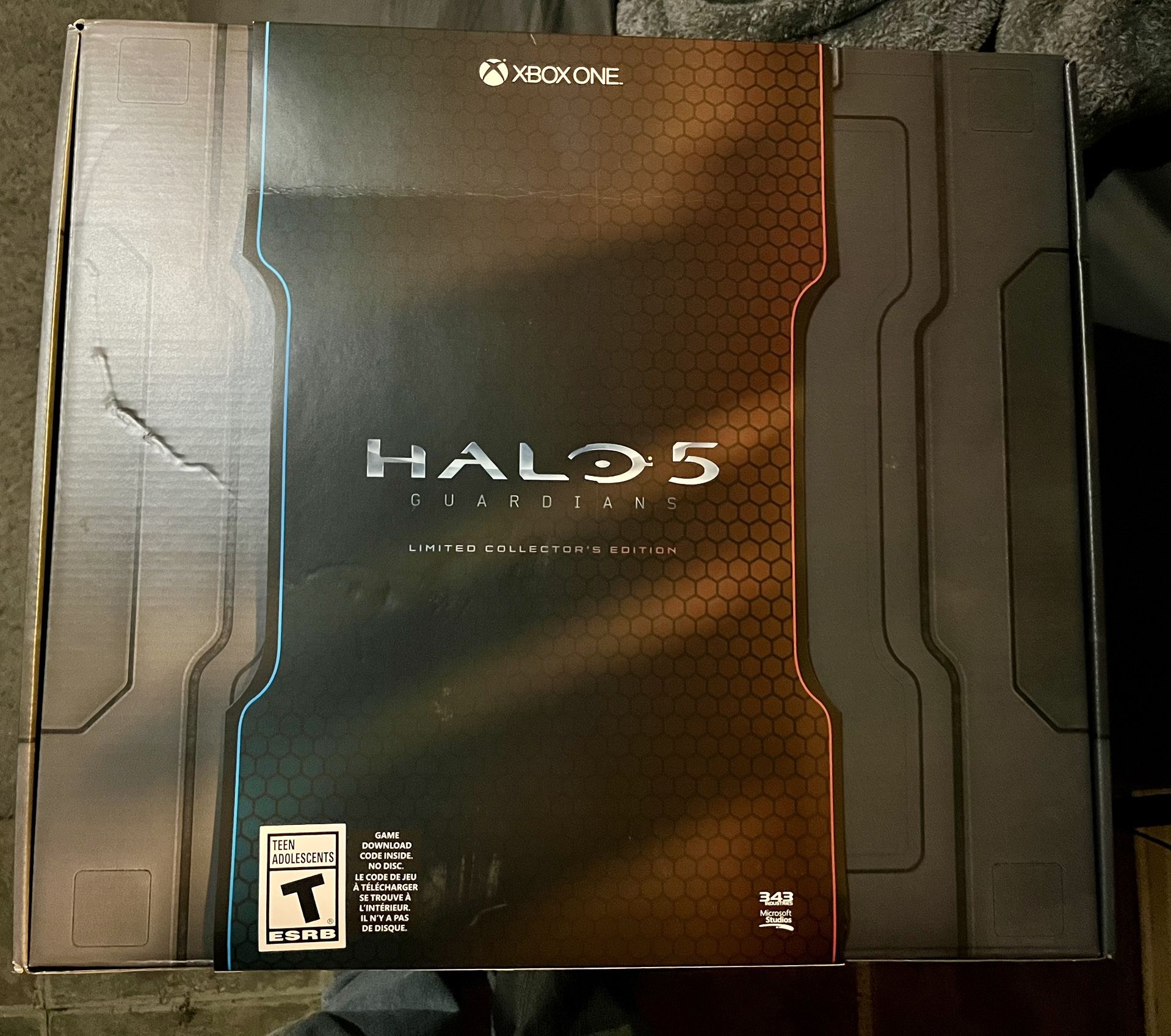 Halo 5 Guardians Limited Collector's Edition Statue