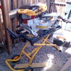 DEWALT MITER SAW
