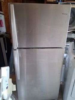 BRAND NEW STAINLESS STEEL Refrigerator