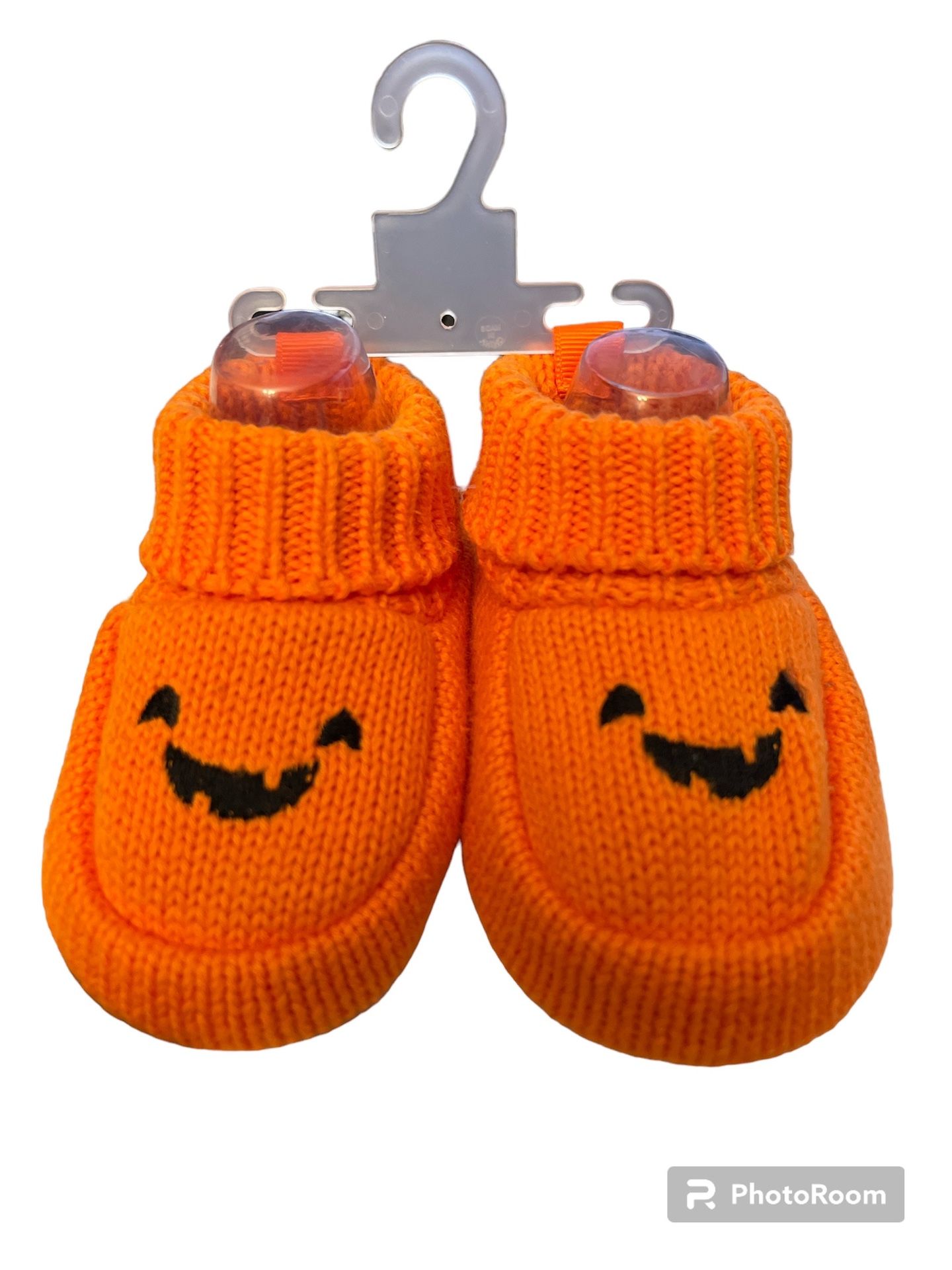 Carter’s Orange Knitted Baby Booties Halloween