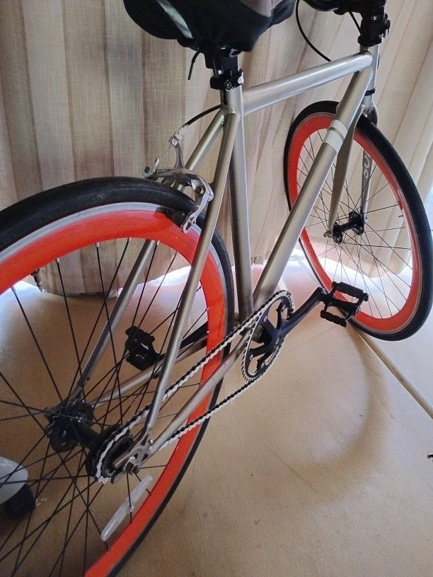 Sole' Single Speed Fixed Gear
