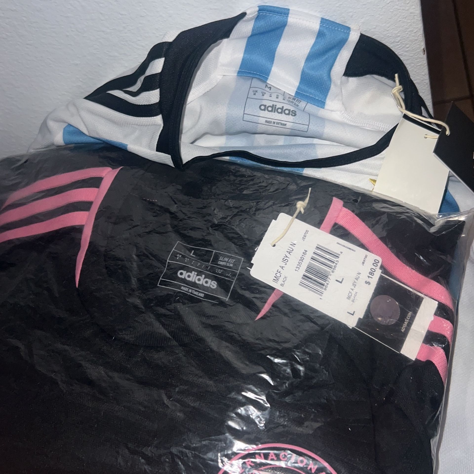 Authentic Brand New MESSI Jerseys $60