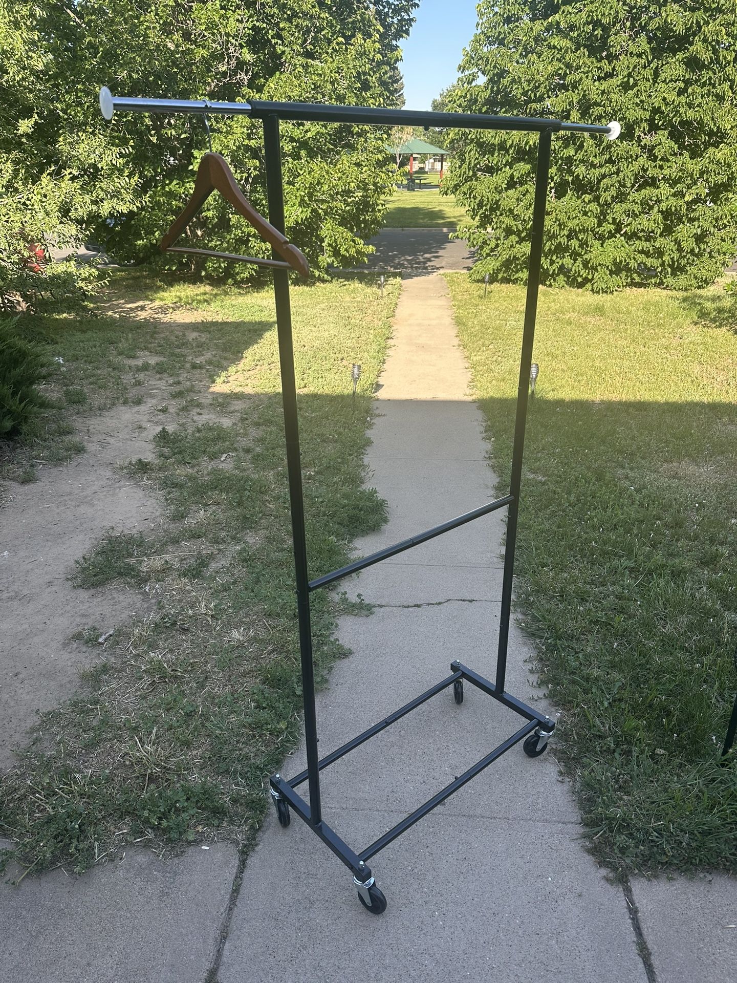 Adjustable Mobile Clothing Rack