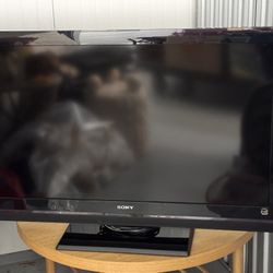 Sony Bravia  40” TV