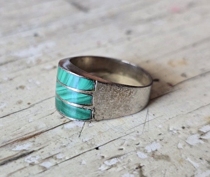 Vintage Native American Style Sterling Silver Ring