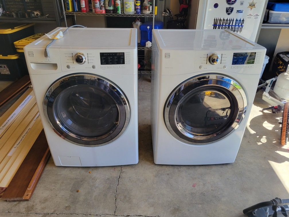 Kenmore Washer and Dryer Set