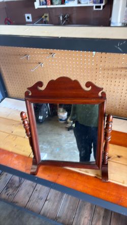 vintage Chippendale style mahogany pivoting dresser mirror