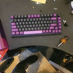 Glorious Pro Keyboard 