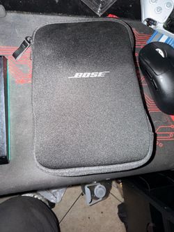 Bose Wireless Headphones w/ Case – Great Condition