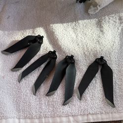 4 Piece Low Noise DjI 7238F  Propellers. Never Used