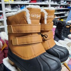 New Snow Boots Size 10