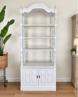Unique Vintage White Hutch / Display Cabinet