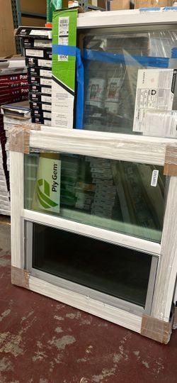 Ply Gem 35.25 in. x 71.25 in. 400 Series White Aluminum Single Hung Window with LowE Glass, Screen Included