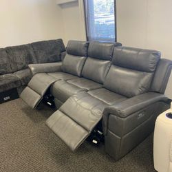🚚Same Day Delivery 🔥Dendron Power Reckoning Sofa
💰 1,649