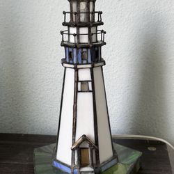 Tokira Vintage Tiffany Style Stained Glass Table Lamp Lighthouse Design
