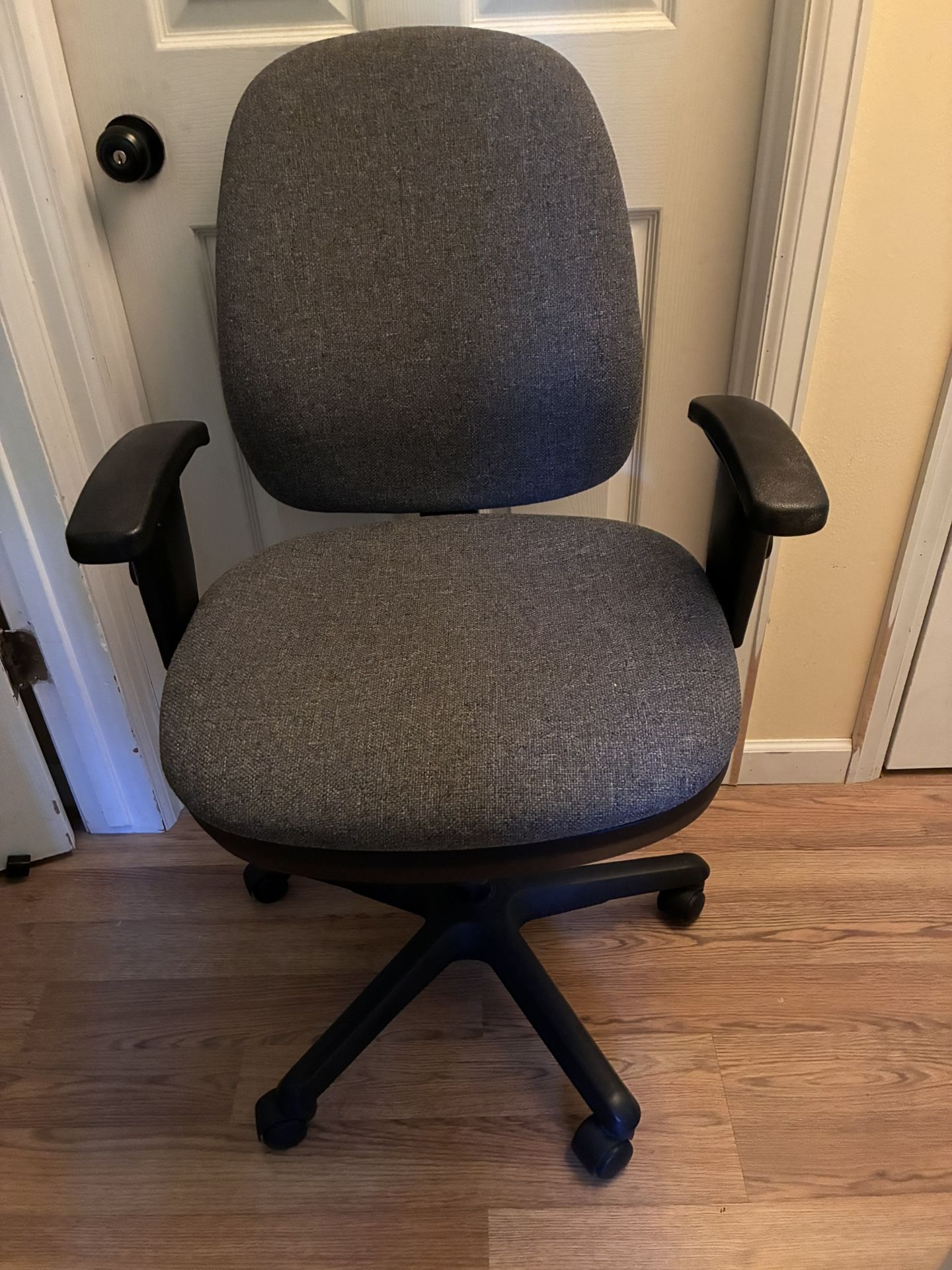 Ergonomic Office Chair