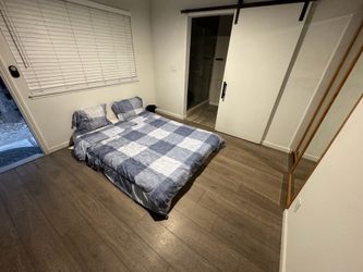 Charming private studio
