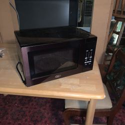 Oster Microwave 