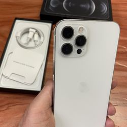 iPhone 12 Pro Max 512gb Unlocked For Any Carriers ( Liberado)
