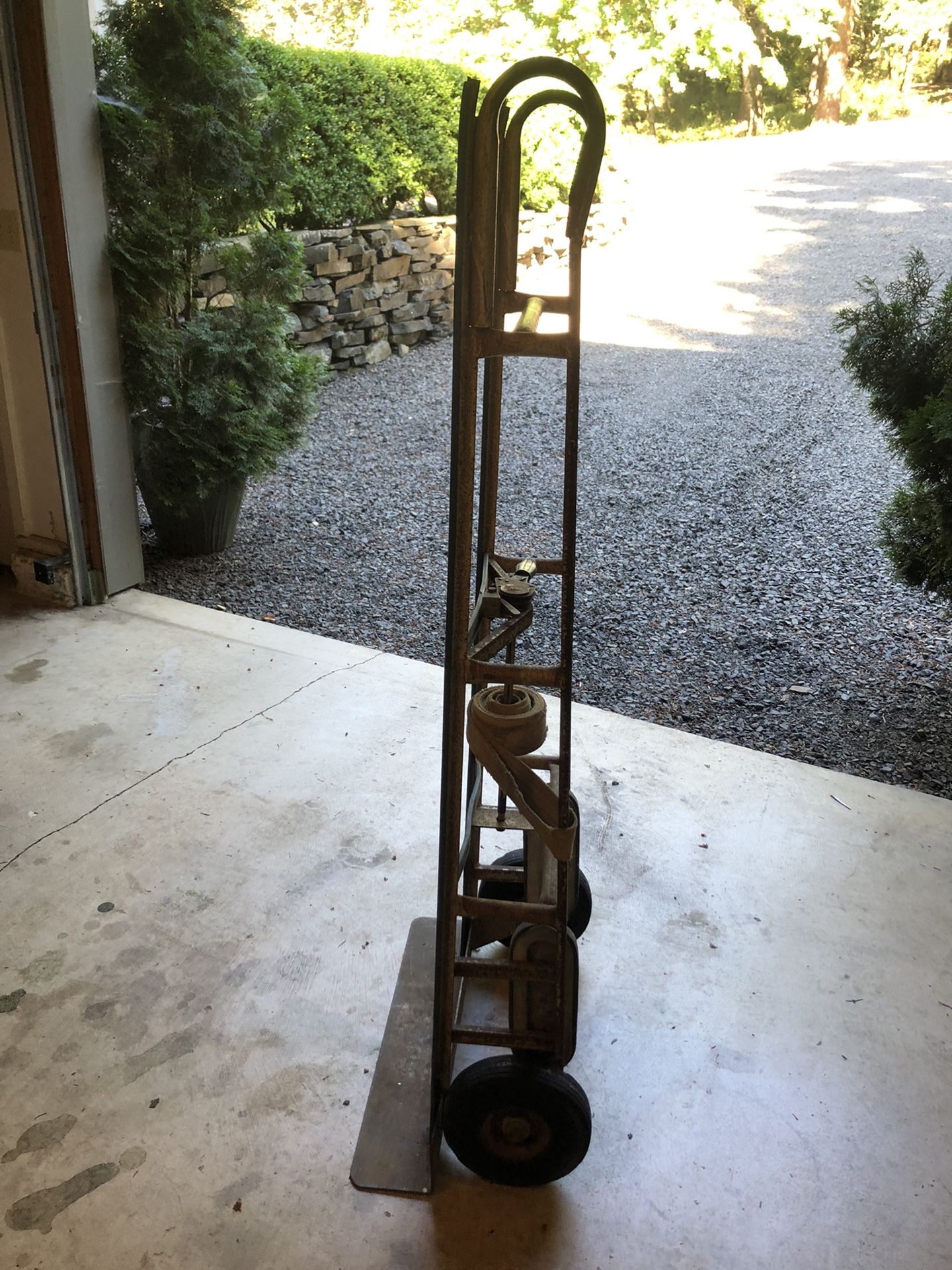 Heavy Duty Appliance Dolly Hand Truck