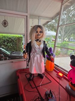 (New) Chucky animatronic Bride