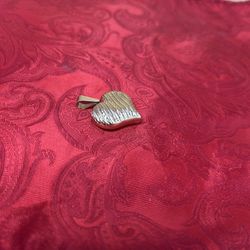 Heart shaped pendant