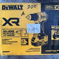 dewalt drill /driver kit  new dc800p1
