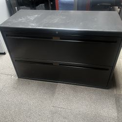 Filing Cabinet 