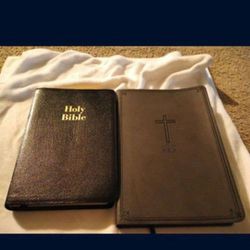 BIBLE LOT OOP BIBLE RARE, Classic Companion Bible-NASB + NKJV Large Print Rare