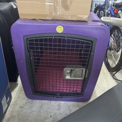 Dakota Dog Crate