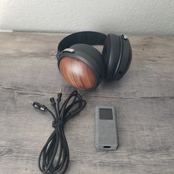 FIIO headphones and FIIO Ldac Btr7