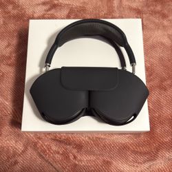 Airpods max 200$