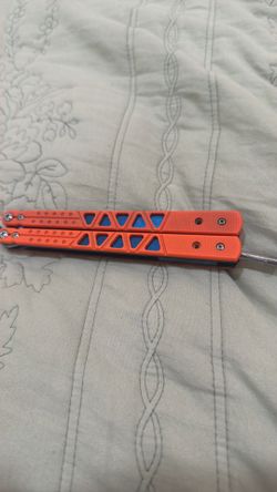 Fake butterfly knife