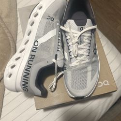 ON Cloudsurfer Next Women’s New!!
