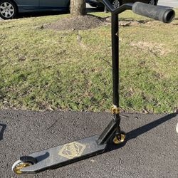 Fuzion Z300 Pro Scooter Complete