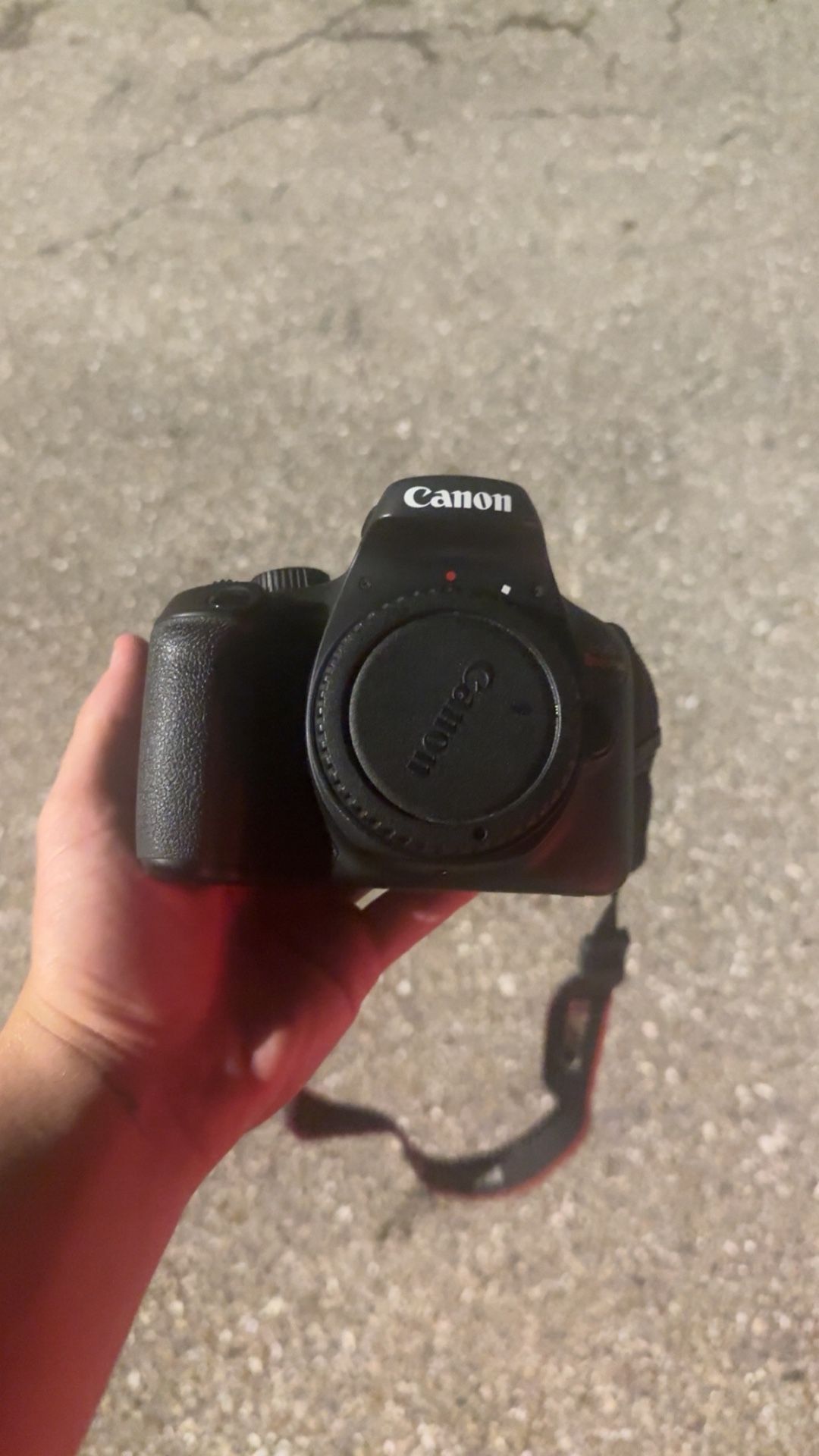 cannon eos rebel t100 camera