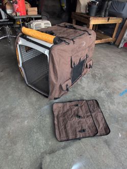 Dog Crate with Mud river insulated  Cover